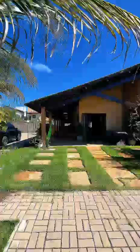 Vista externa da Casa Luís Correia, extraída do vídeo.